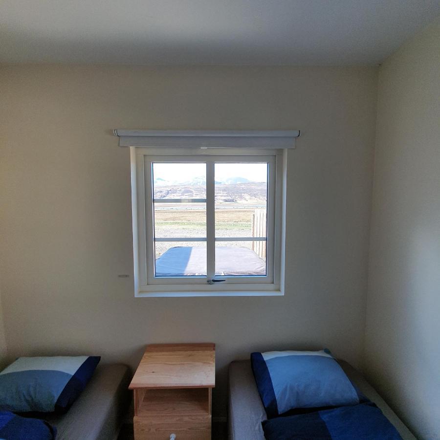 Hvammur 2 Guesthouse Red House Blonduos Eksteriør billede
