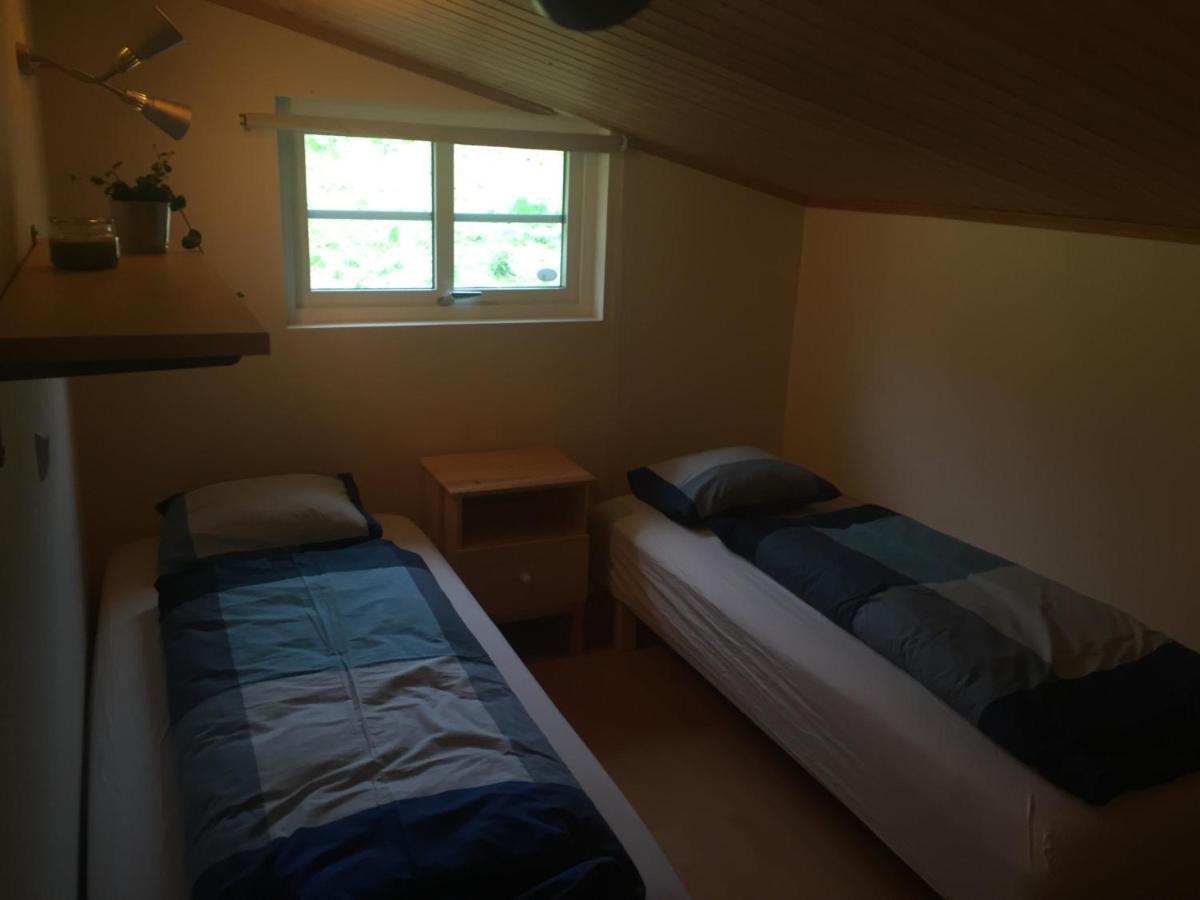 Hvammur 2 Guesthouse Red House Blonduos Eksteriør billede